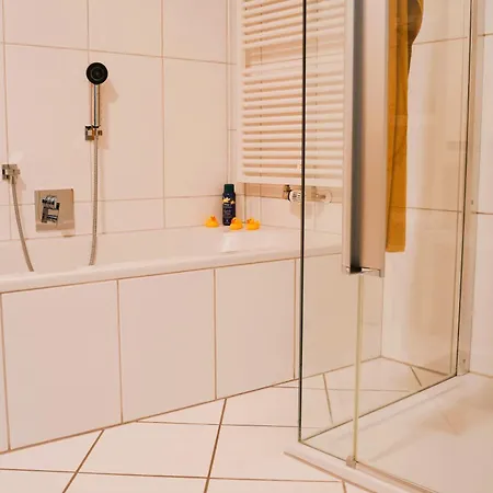Penthouse Am Dom Altstadt In 200 M, 4 Dachterrassen, Stilvoll Und Ruhig Paderborn Exterior photo