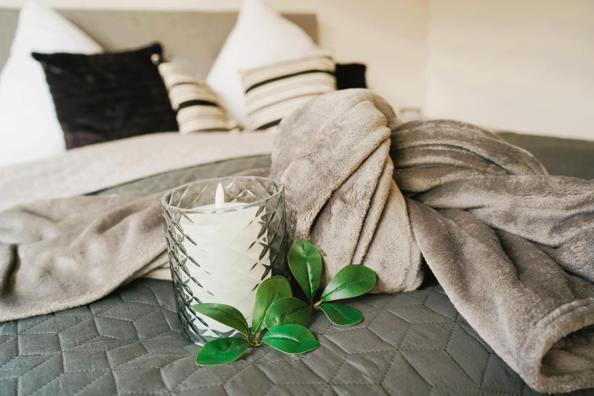 Penthouse Am Dom Altstadt In 200 M, 4 Dachterrassen, Stilvoll Und Ruhig Apartment Paderborn