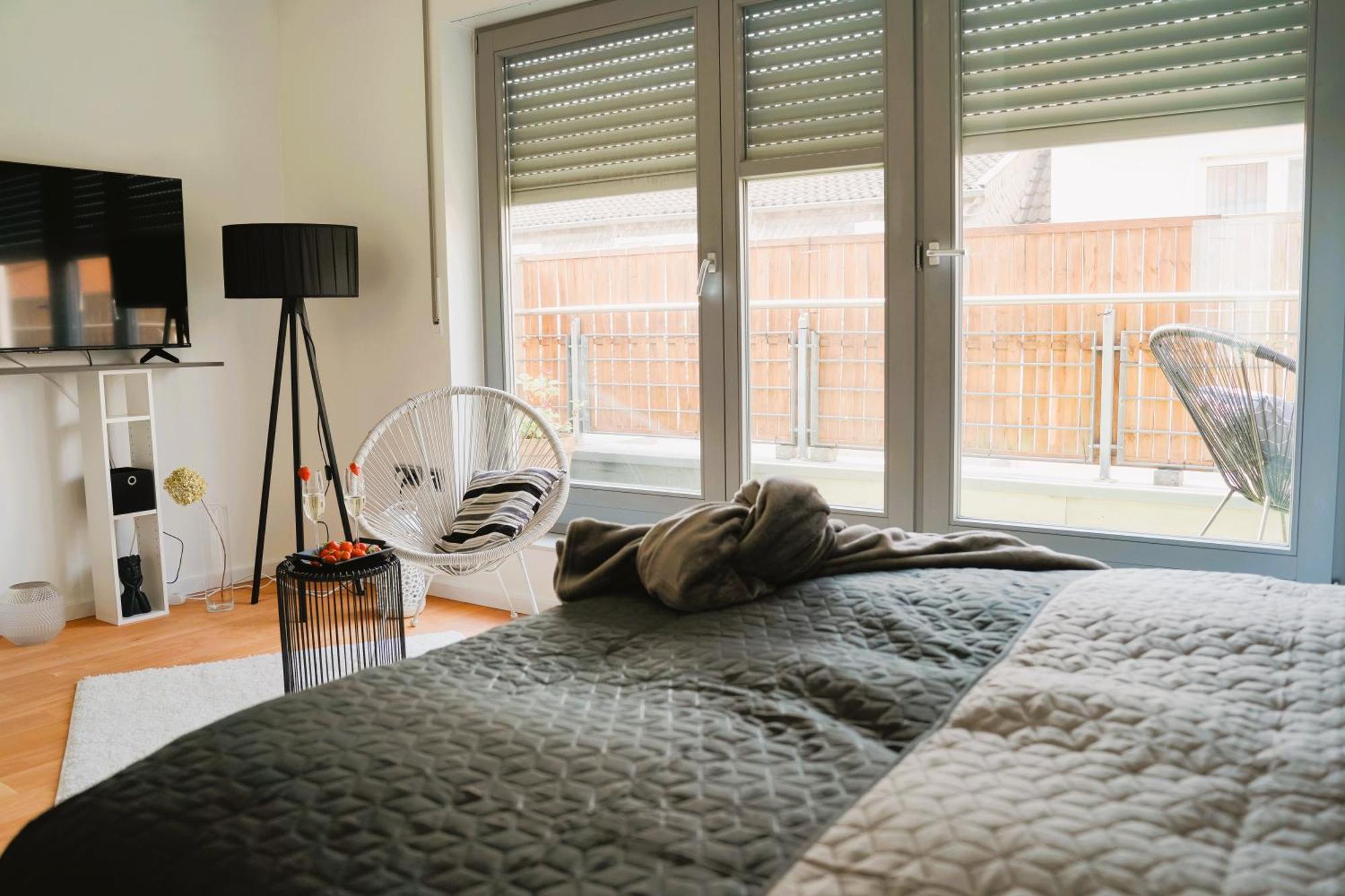 Penthouse Am Dom Altstadt In 200 M, 4 Dachterrassen, Stilvoll Und Ruhig Apartment *
